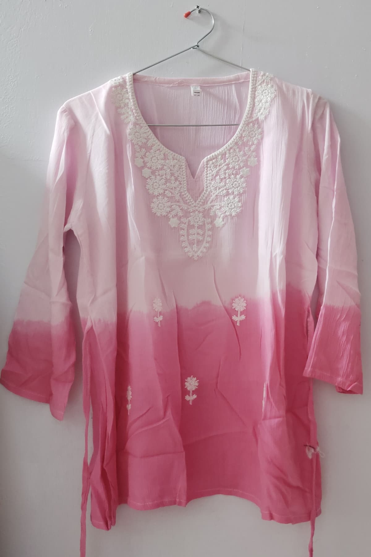 Elegant Ombre breathable cotton Tunic with Delicate Embroidery - View 2